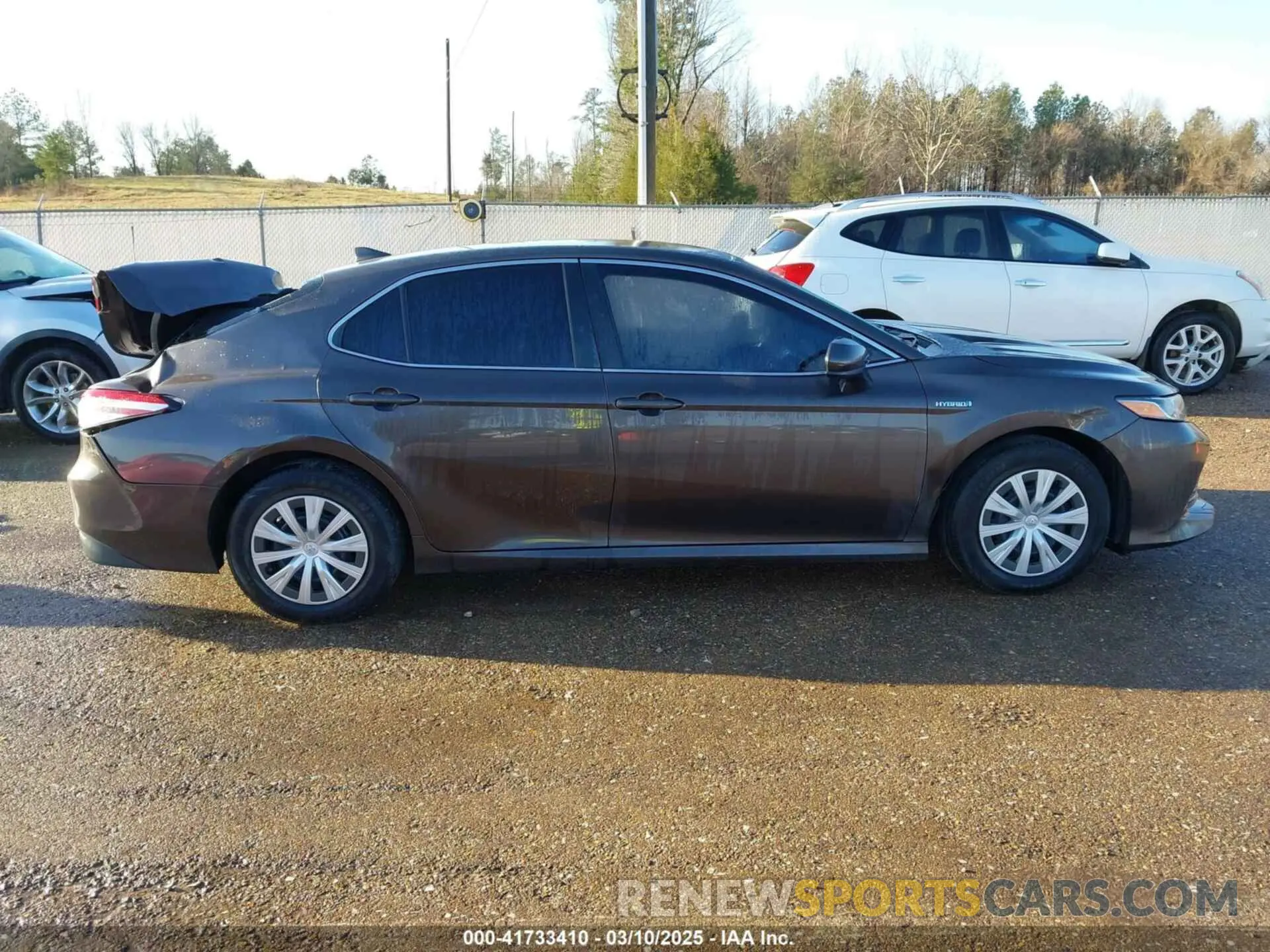 13 fotografías del automóvil dañado 4T1B31HK4KU516123 TOYOTA CAMRY HYBRID 2019
