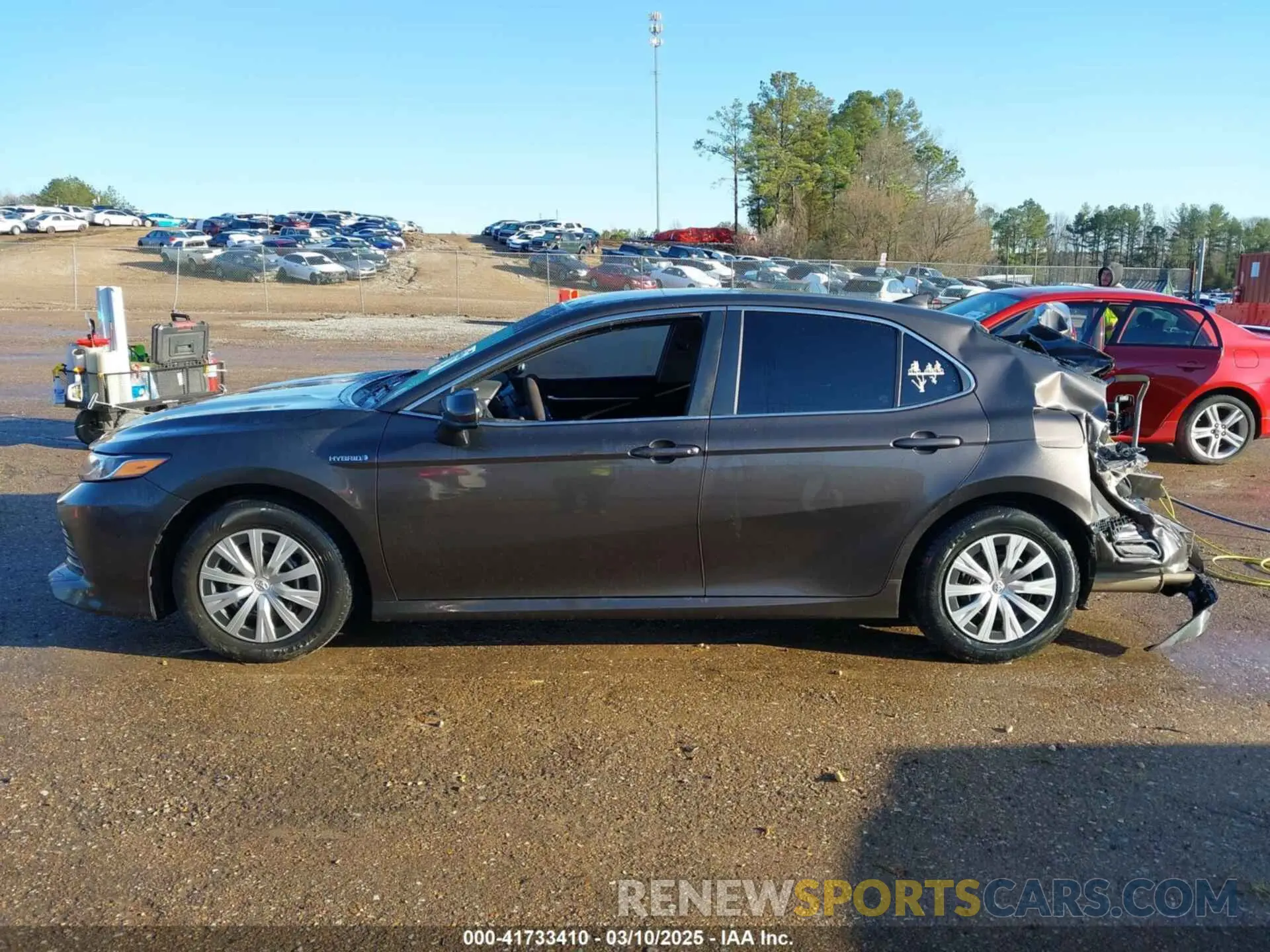 14 fotografías del automóvil dañado 4T1B31HK4KU516123 TOYOTA CAMRY HYBRID 2019