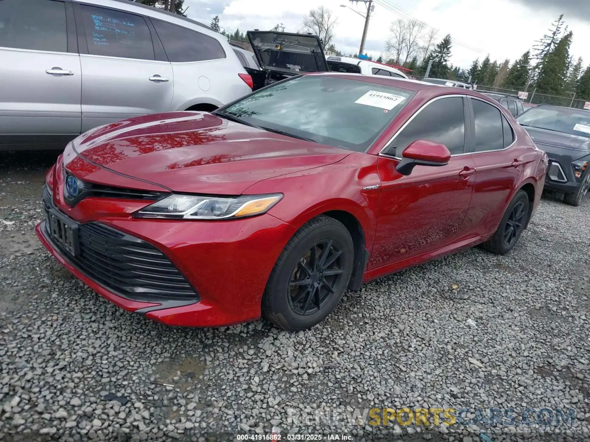 2 fotografías del automóvil dañado 4T1B31HK4KU516638 TOYOTA CAMRY HYBRID 2019