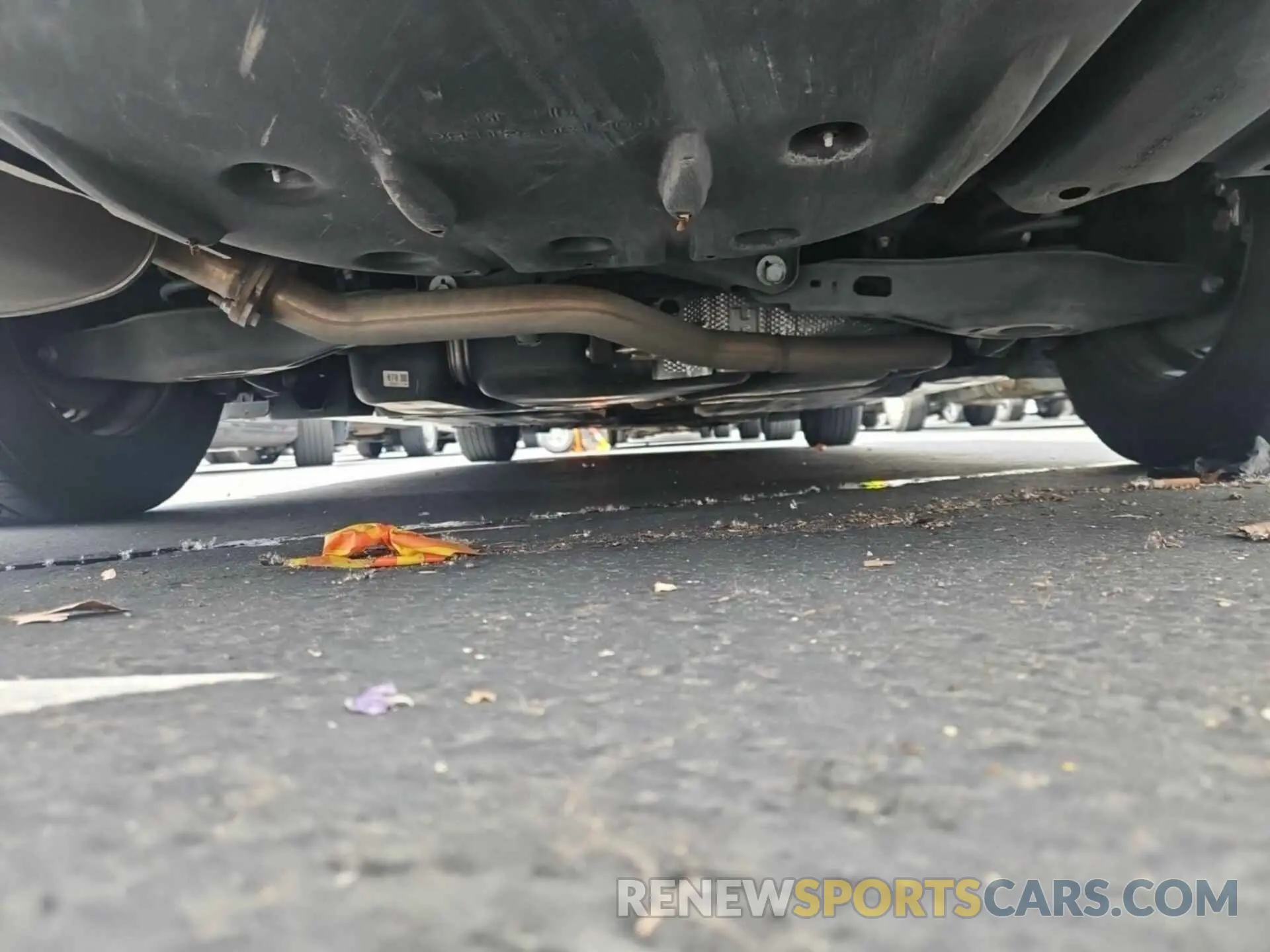 3 fotografías del automóvil dañado 4T1B31HK5KU512856 TOYOTA CAMRY HYBRID 2019