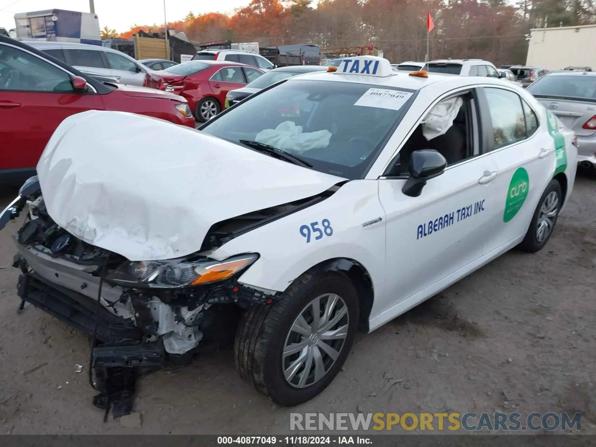 2 fotografías del automóvil dañado 4T1B31HK7KU510090 TOYOTA CAMRY HYBRID 2019