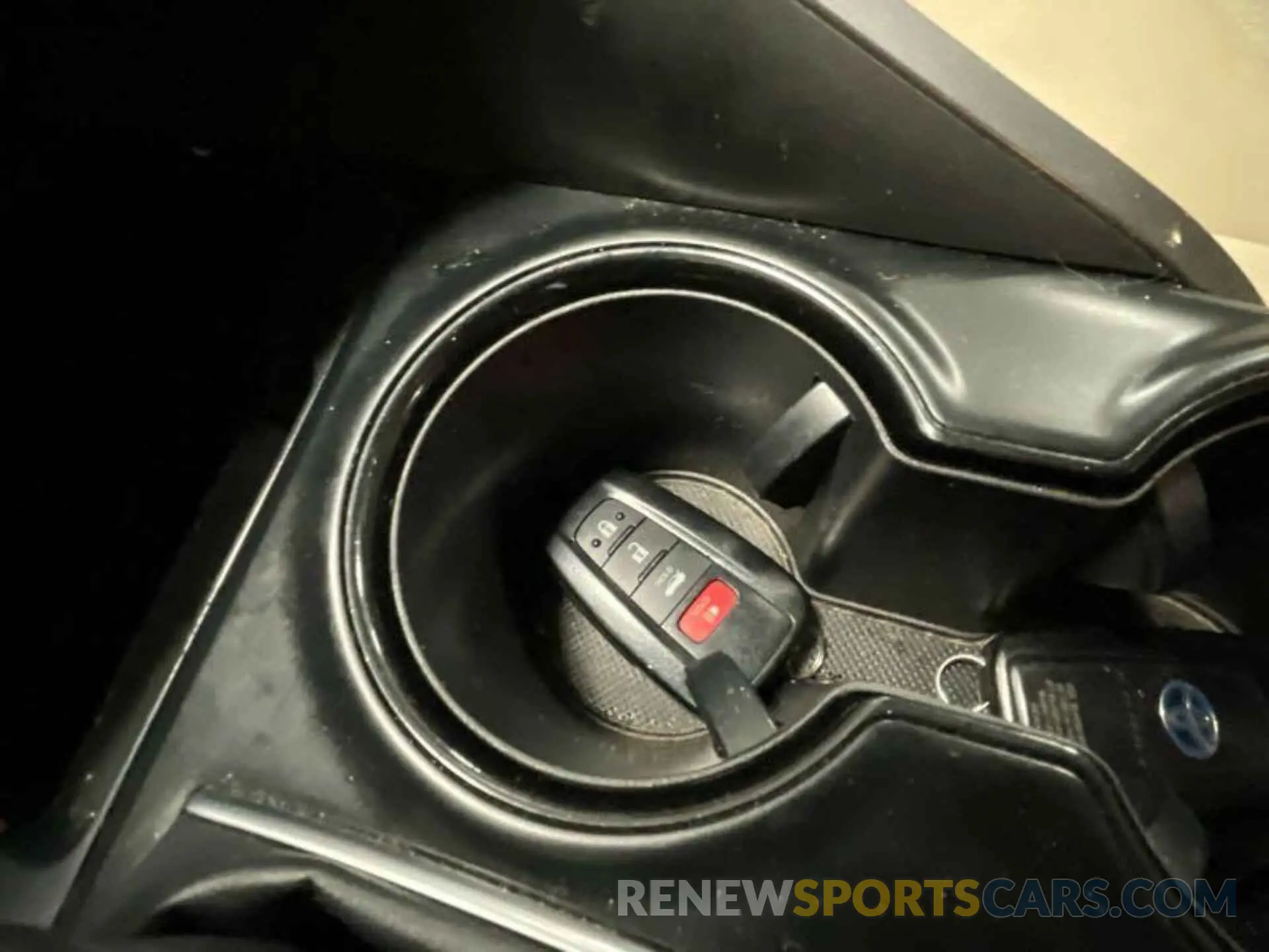 12 fotografías del automóvil dañado 4T1B31HK7KU514074 TOYOTA CAMRY HYBRID 2019