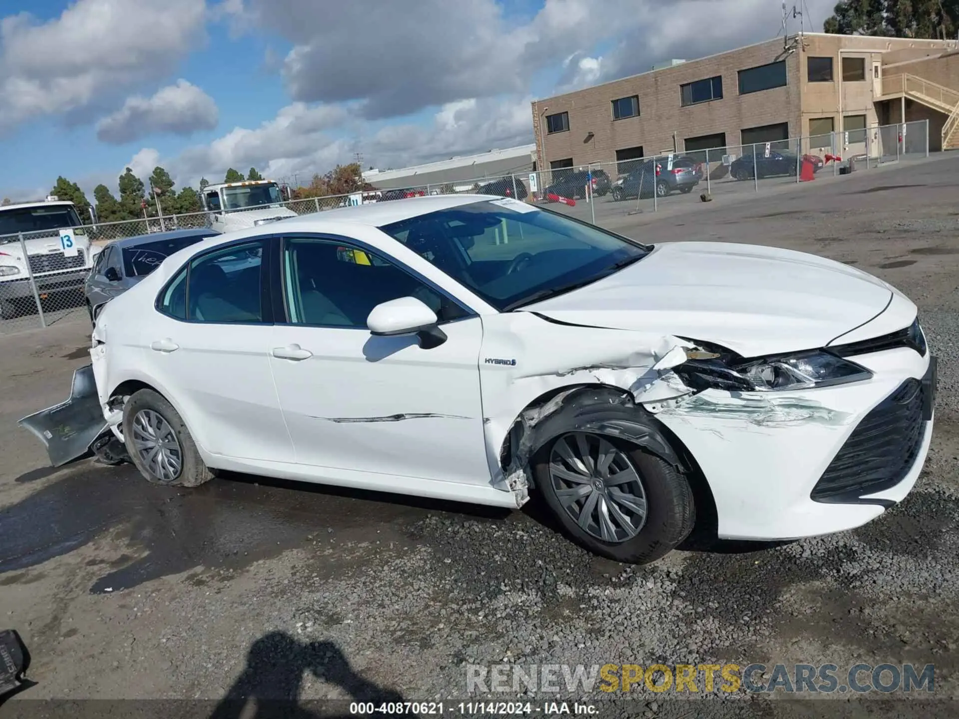 12 fotografías del automóvil dañado 4T1B31HK7KU516231 TOYOTA CAMRY HYBRID 2019