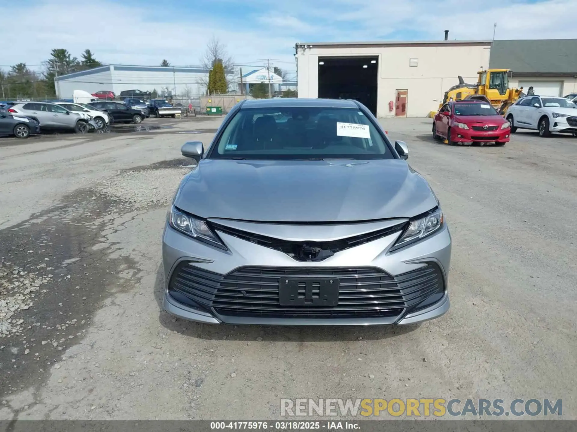 12 fotografías del automóvil dañado 4T1C31AK3RU074475 TOYOTA CAMRY HYBRID 2024
