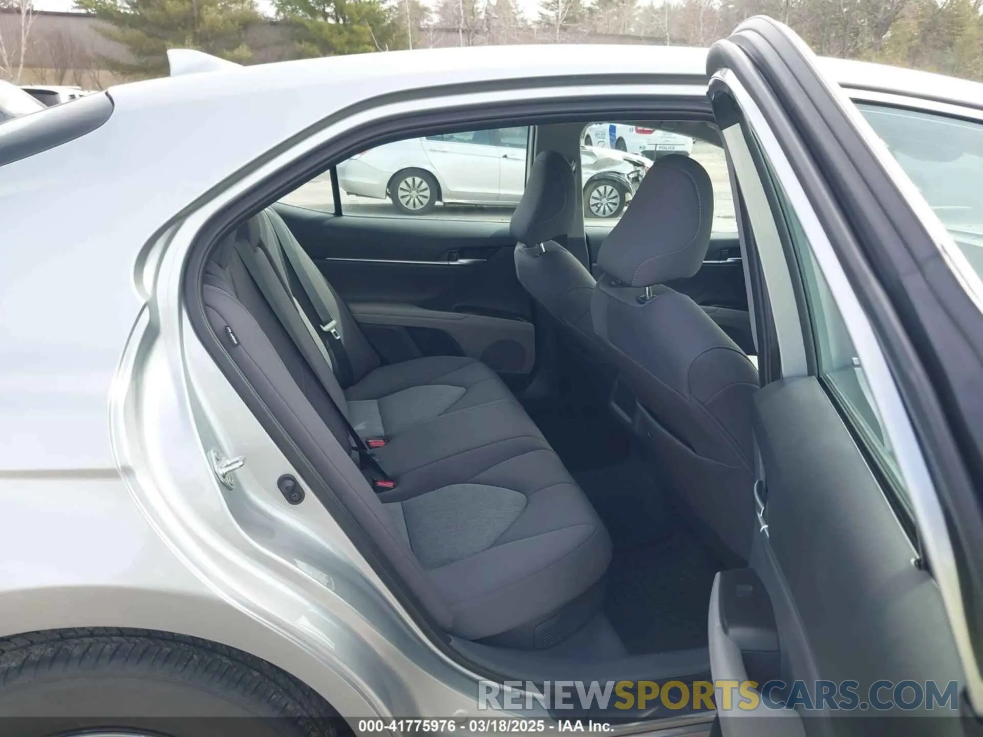 8 fotografías del automóvil dañado 4T1C31AK3RU074475 TOYOTA CAMRY HYBRID 2024