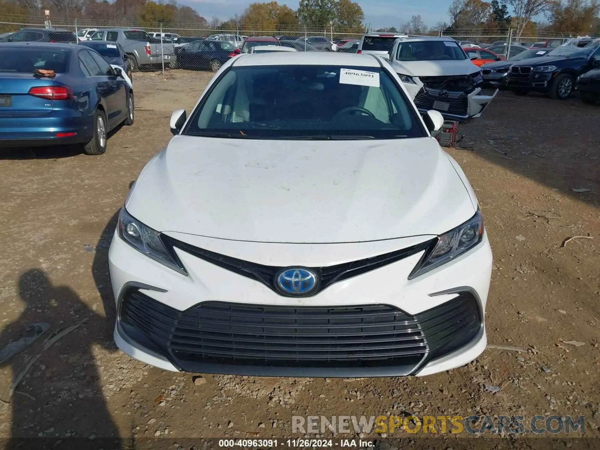 13 fotografías del automóvil dañado 4T1C31AK7RU068890 TOYOTA CAMRY HYBRID 2024