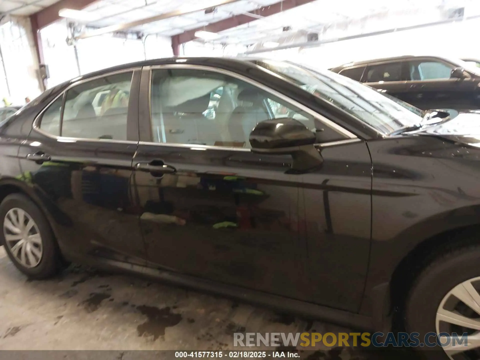 14 fotografías del automóvil dañado 4T1C31AK8RU624379 TOYOTA CAMRY HYBRID 2024