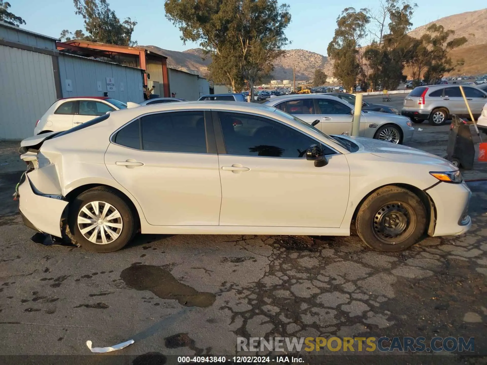 13 fotografías del automóvil dañado 4T1C31AK9RU068695 TOYOTA CAMRY HYBRID 2024