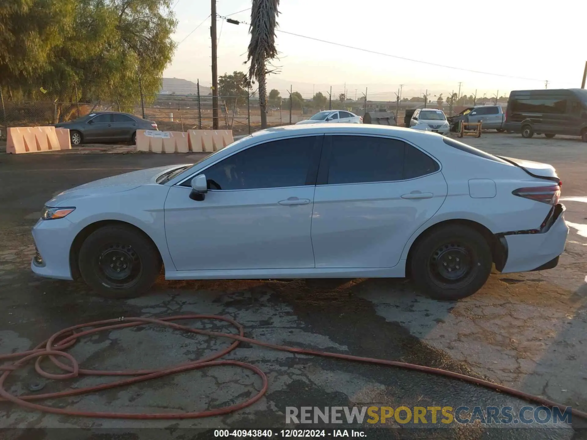 14 fotografías del automóvil dañado 4T1C31AK9RU068695 TOYOTA CAMRY HYBRID 2024