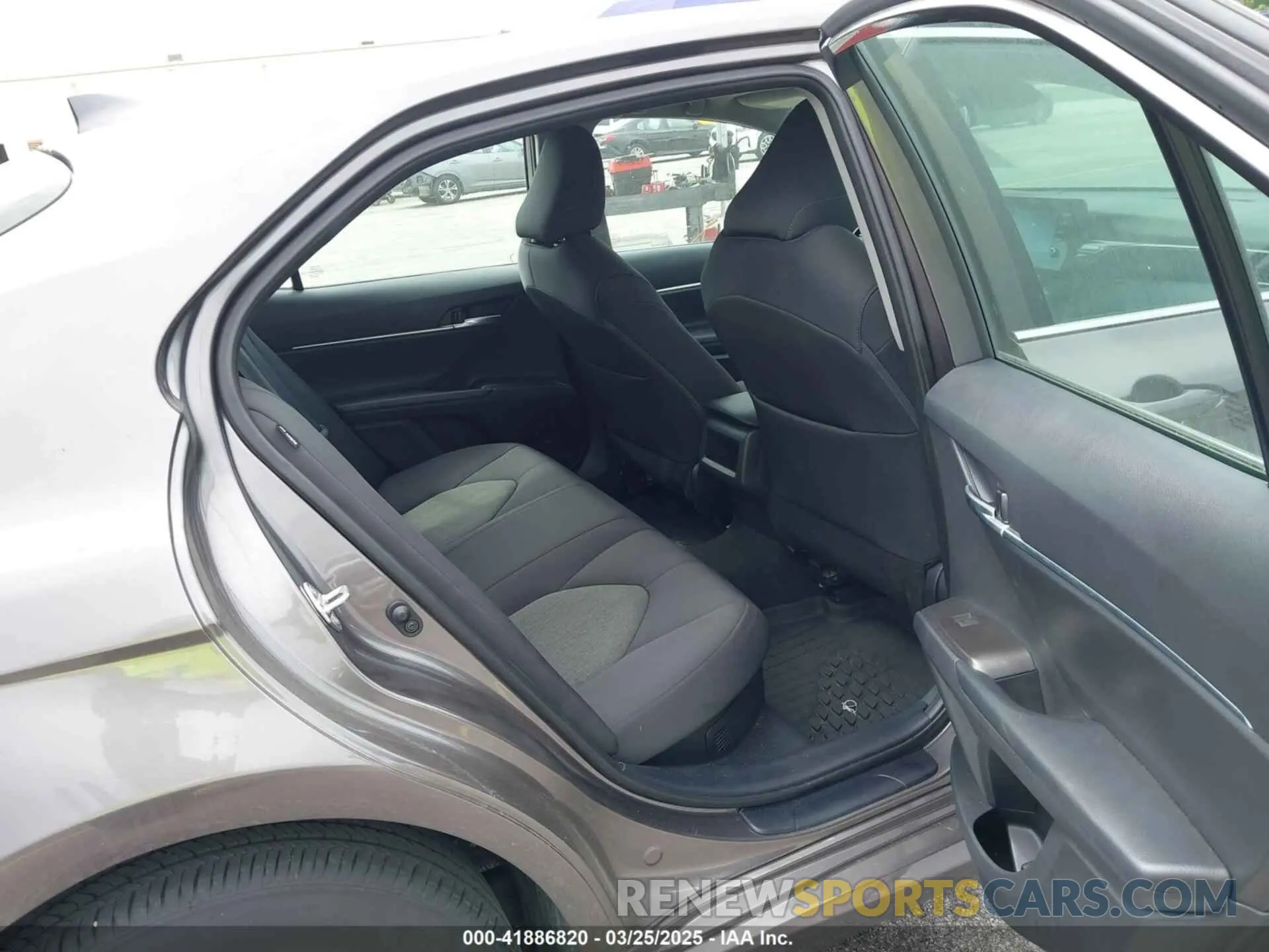 8 fotografías del automóvil dañado 4T1C31AK9RU070219 TOYOTA CAMRY HYBRID 2024