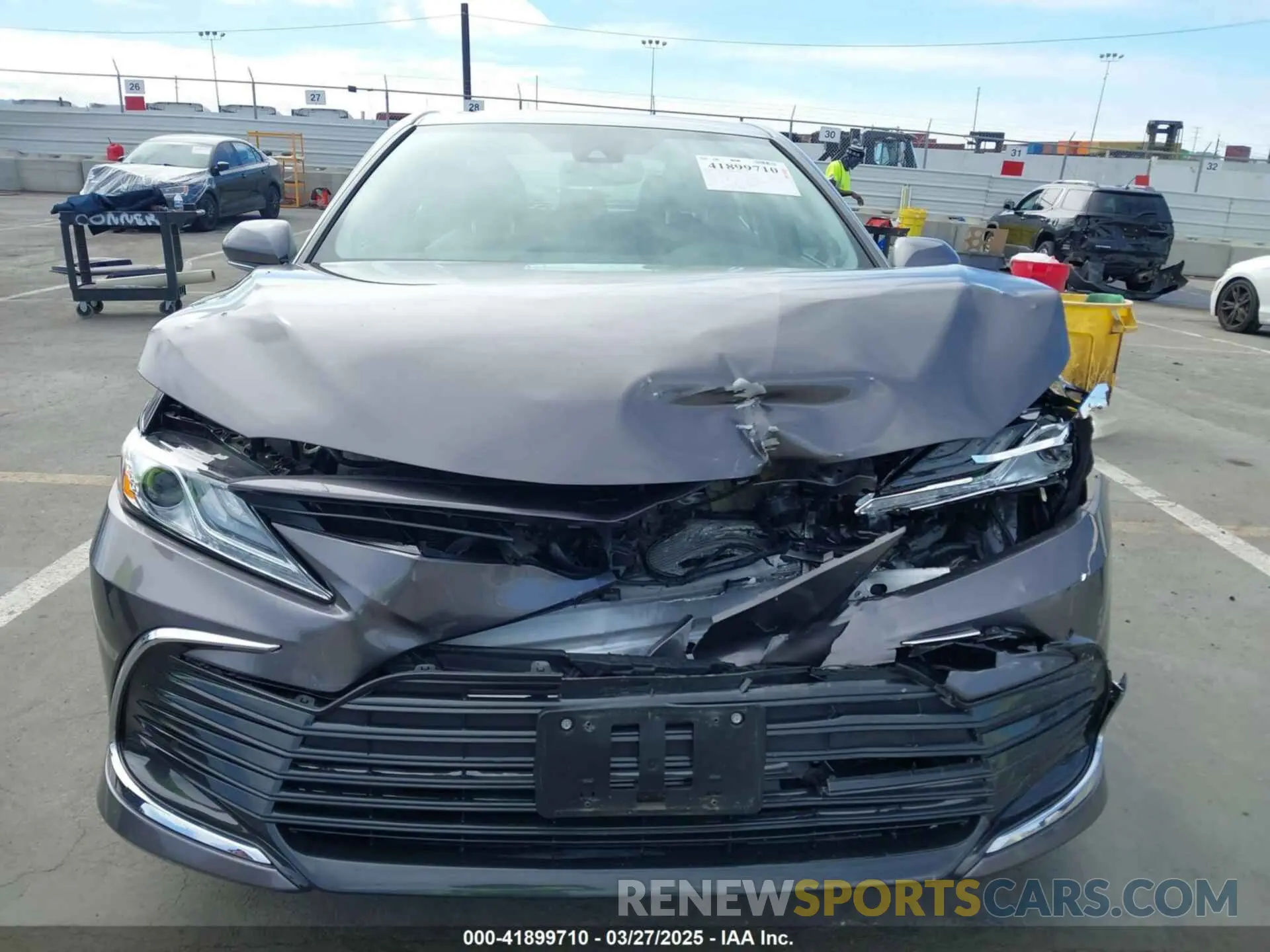 12 fotografías del automóvil dañado 4T1F31AK0RU621649 TOYOTA CAMRY HYBRID 2024