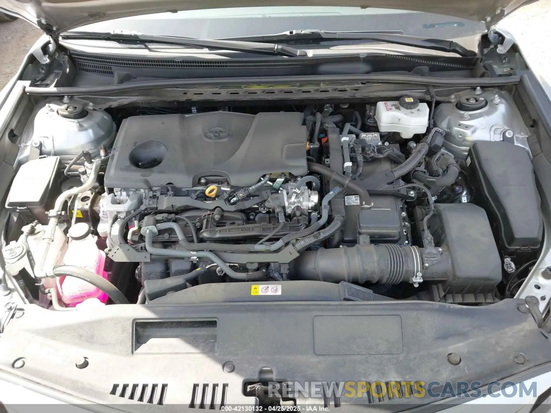 10 fotografías del automóvil dañado 4T1F31AK4RU622545 TOYOTA CAMRY HYBRID 2024
