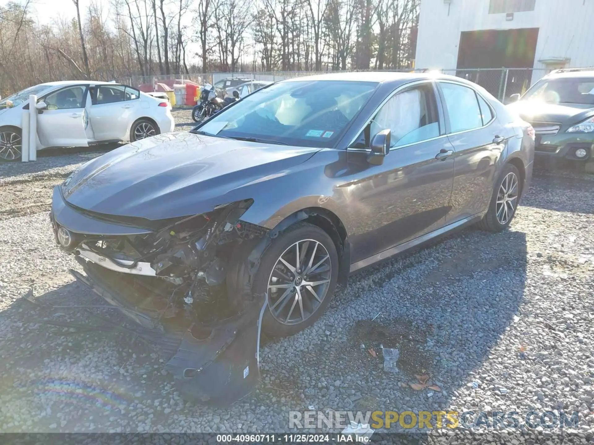 2 fotografías del automóvil dañado 4T1F31AK8RU625528 TOYOTA CAMRY HYBRID 2024