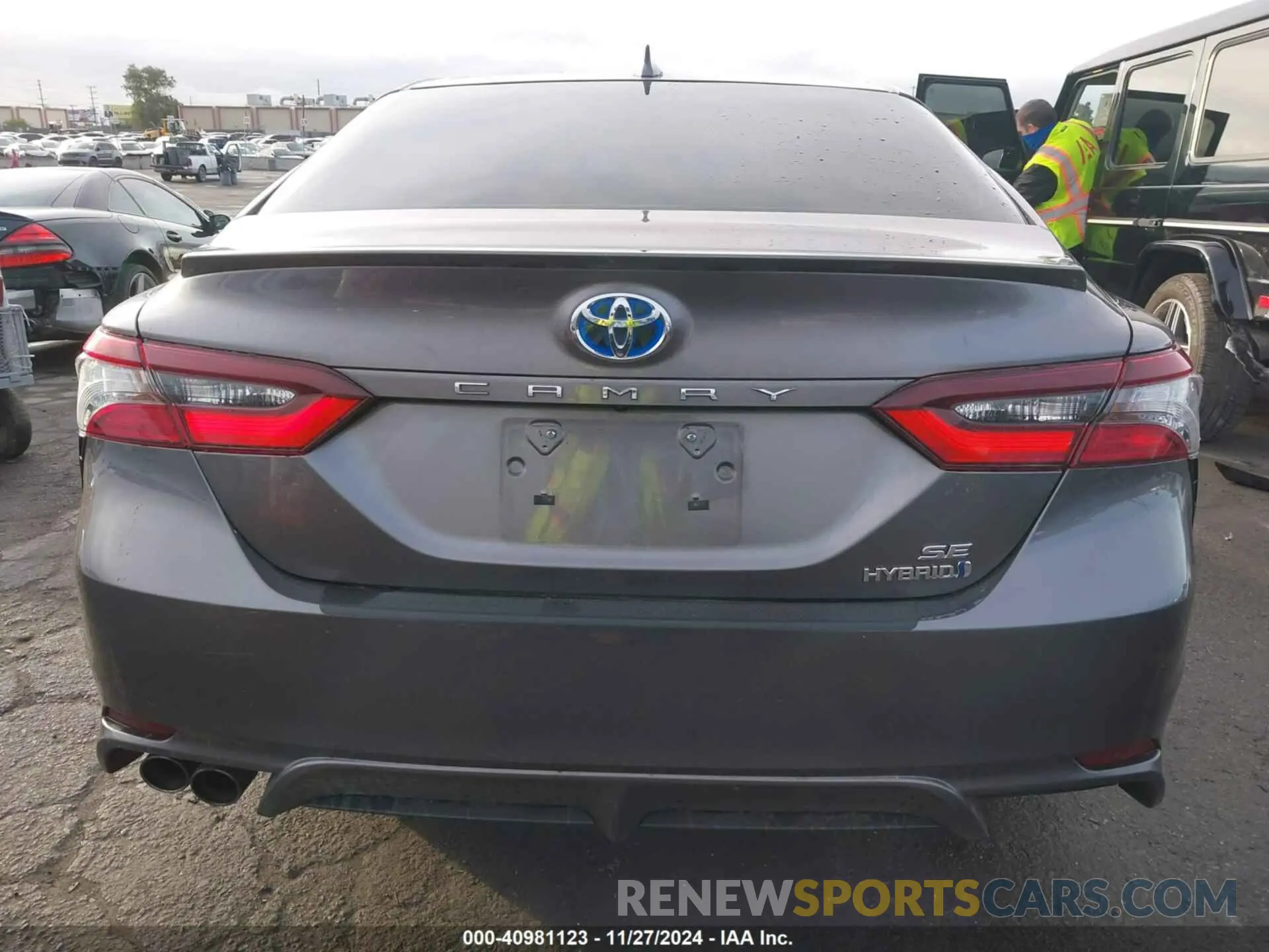 16 fotografías del automóvil dañado 4T1G31AK2RU063078 TOYOTA CAMRY HYBRID 2024