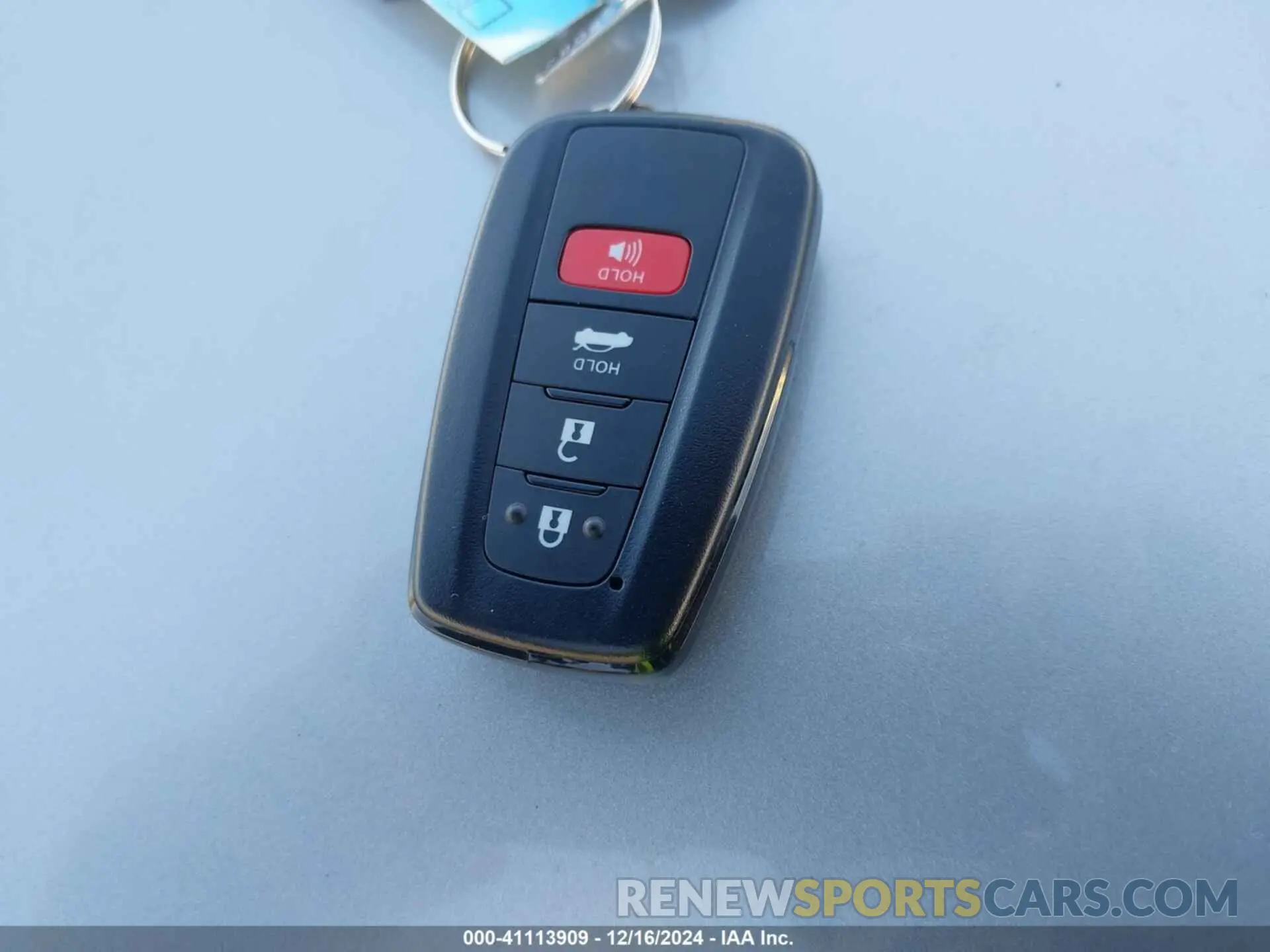 11 fotografías del automóvil dañado 4T1G31AK6RU065206 TOYOTA CAMRY HYBRID 2024