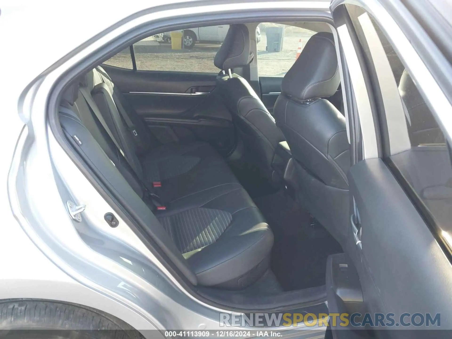 8 fotografías del automóvil dañado 4T1G31AK6RU065206 TOYOTA CAMRY HYBRID 2024