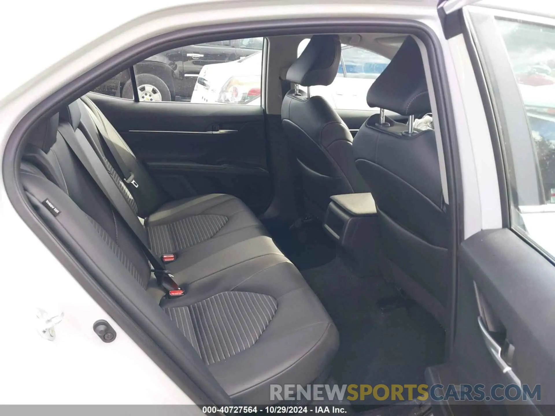 8 fotografías del automóvil dañado 4T1G31AKXRU061630 TOYOTA CAMRY HYBRID 2024