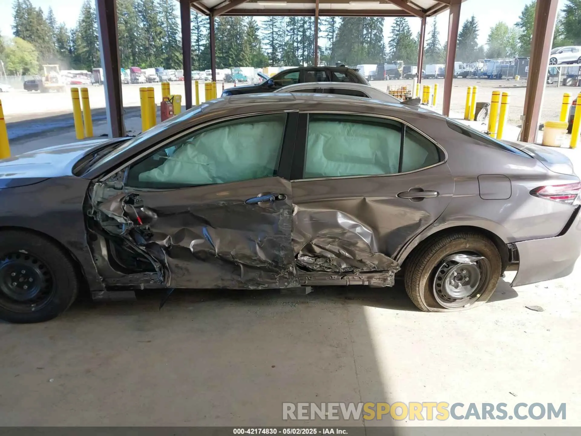 6 fotografías del automóvil dañado 4T1H31AK2RU077602 TOYOTA CAMRY HYBRID 2024