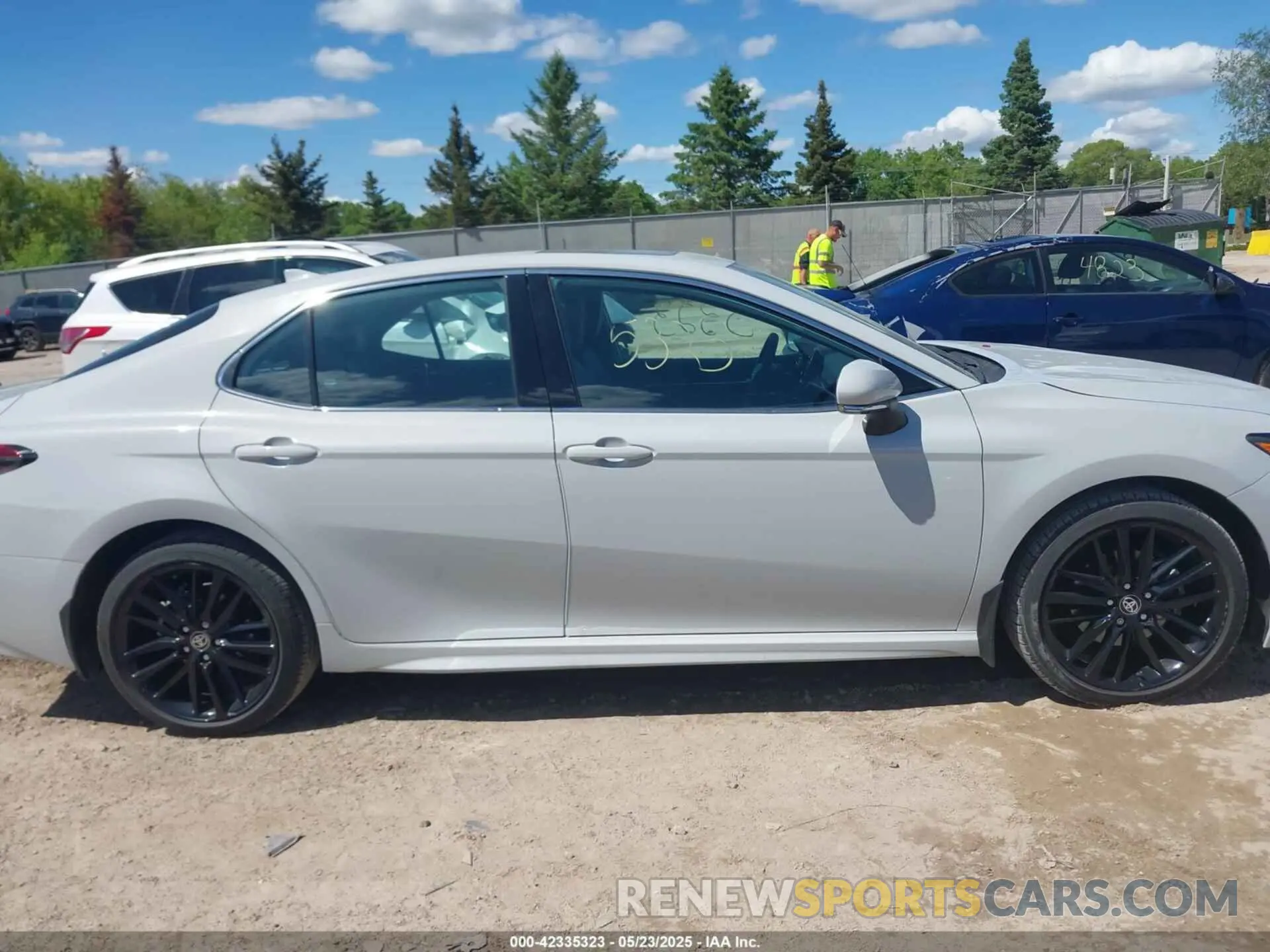 13 fotografías del automóvil dañado 4T1K31AK1RU063874 TOYOTA CAMRY HYBRID 2024