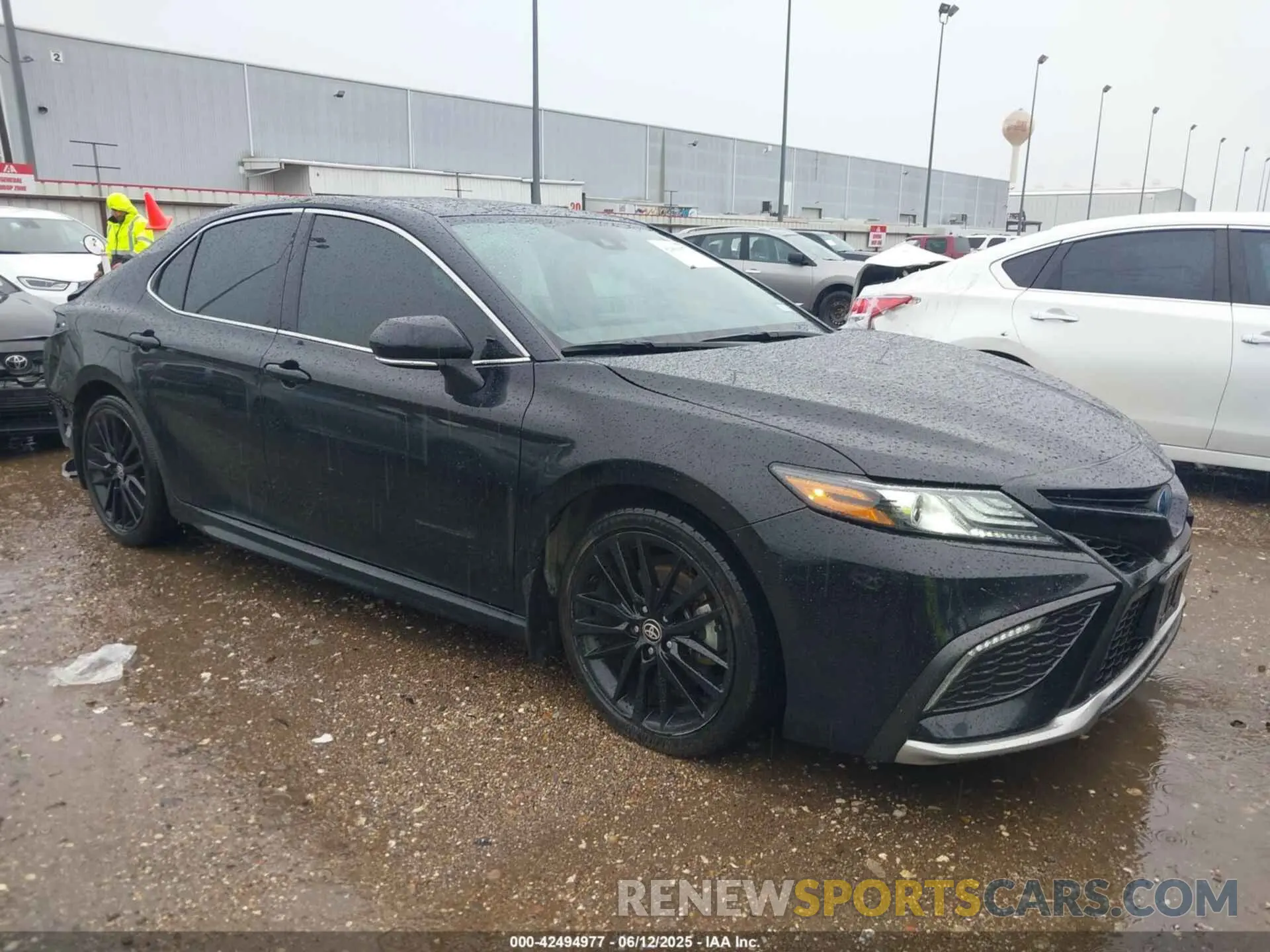 1 fotografías del automóvil dañado 4T1K31AK3RU624897 TOYOTA CAMRY HYBRID 2024