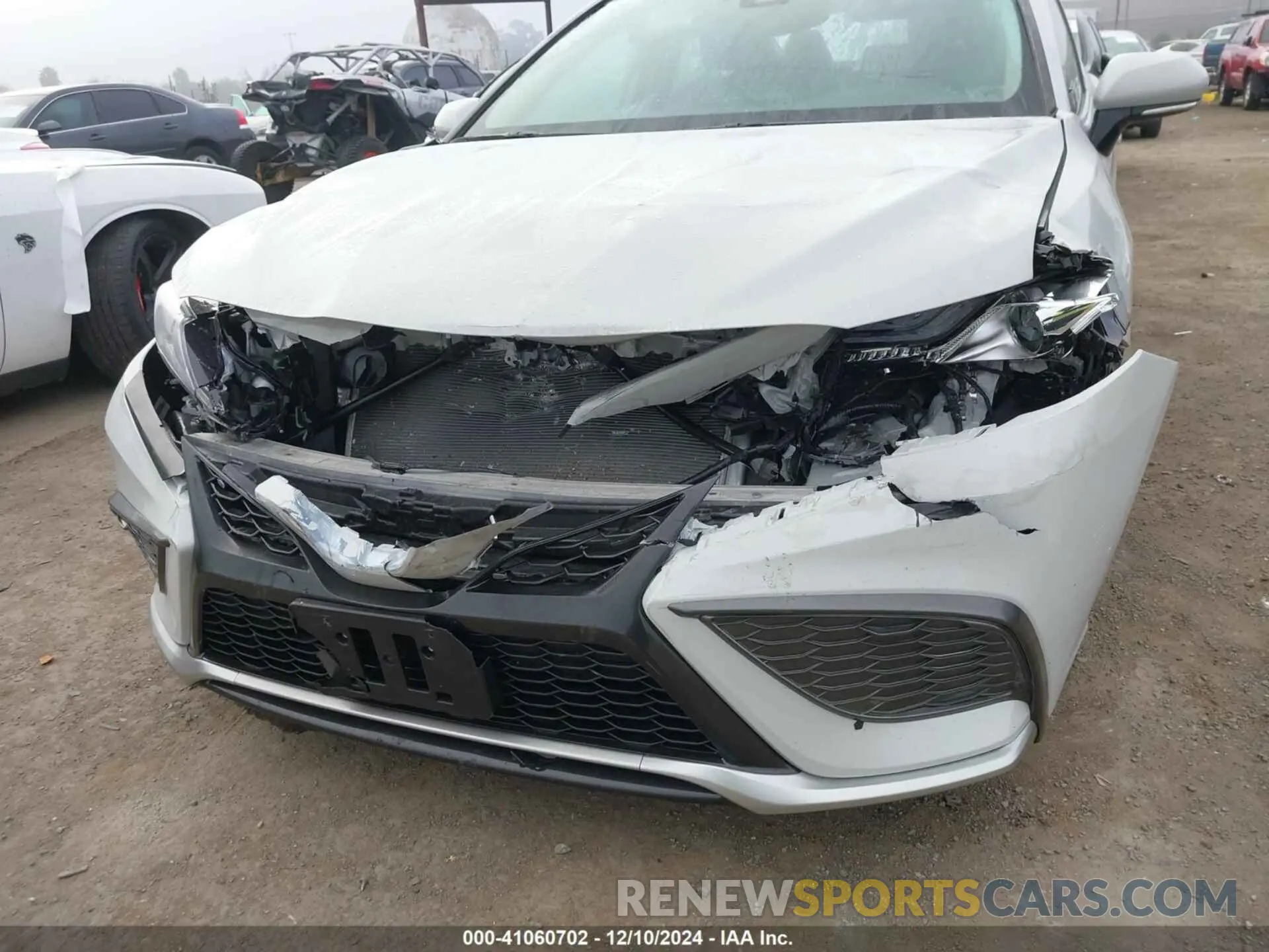 6 fotografías del automóvil dañado 4T1K31AK7RU078086 TOYOTA CAMRY HYBRID 2024