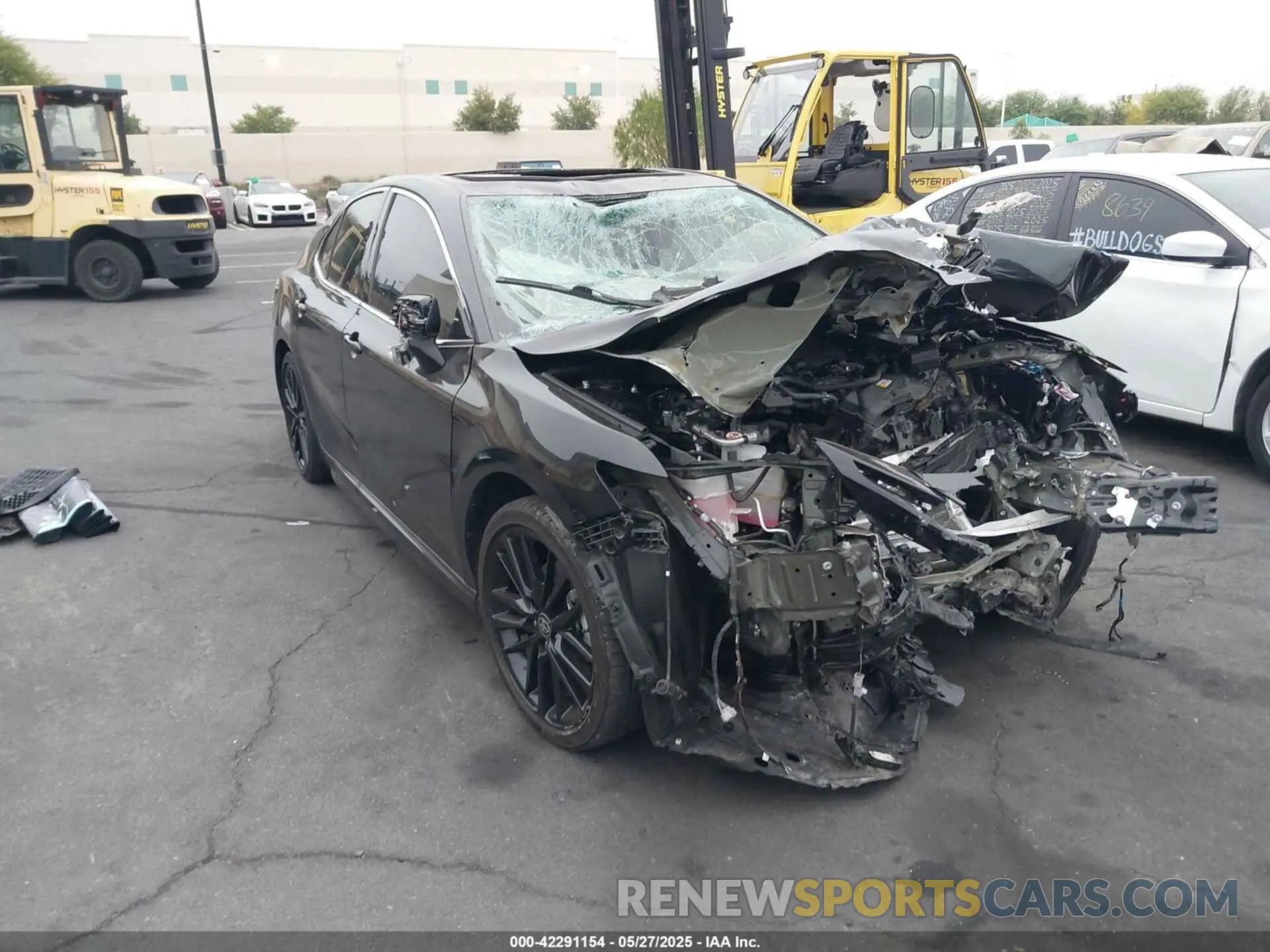 12 fotografías del automóvil dañado 4T1K31AK8RU622496 TOYOTA CAMRY HYBRID 2024