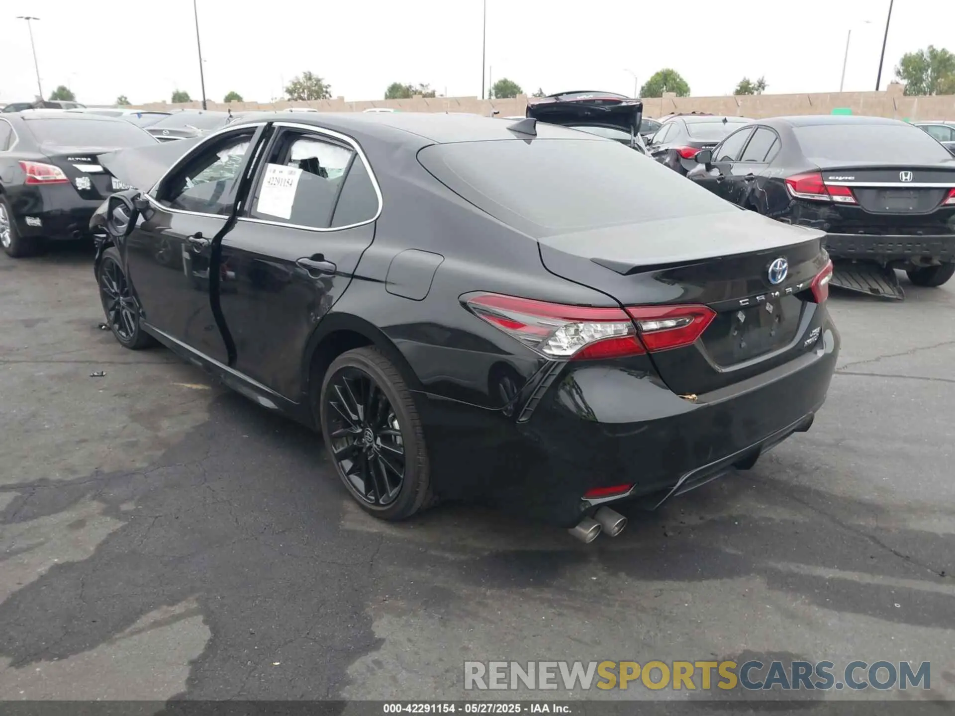 13 fotografías del automóvil dañado 4T1K31AK8RU622496 TOYOTA CAMRY HYBRID 2024