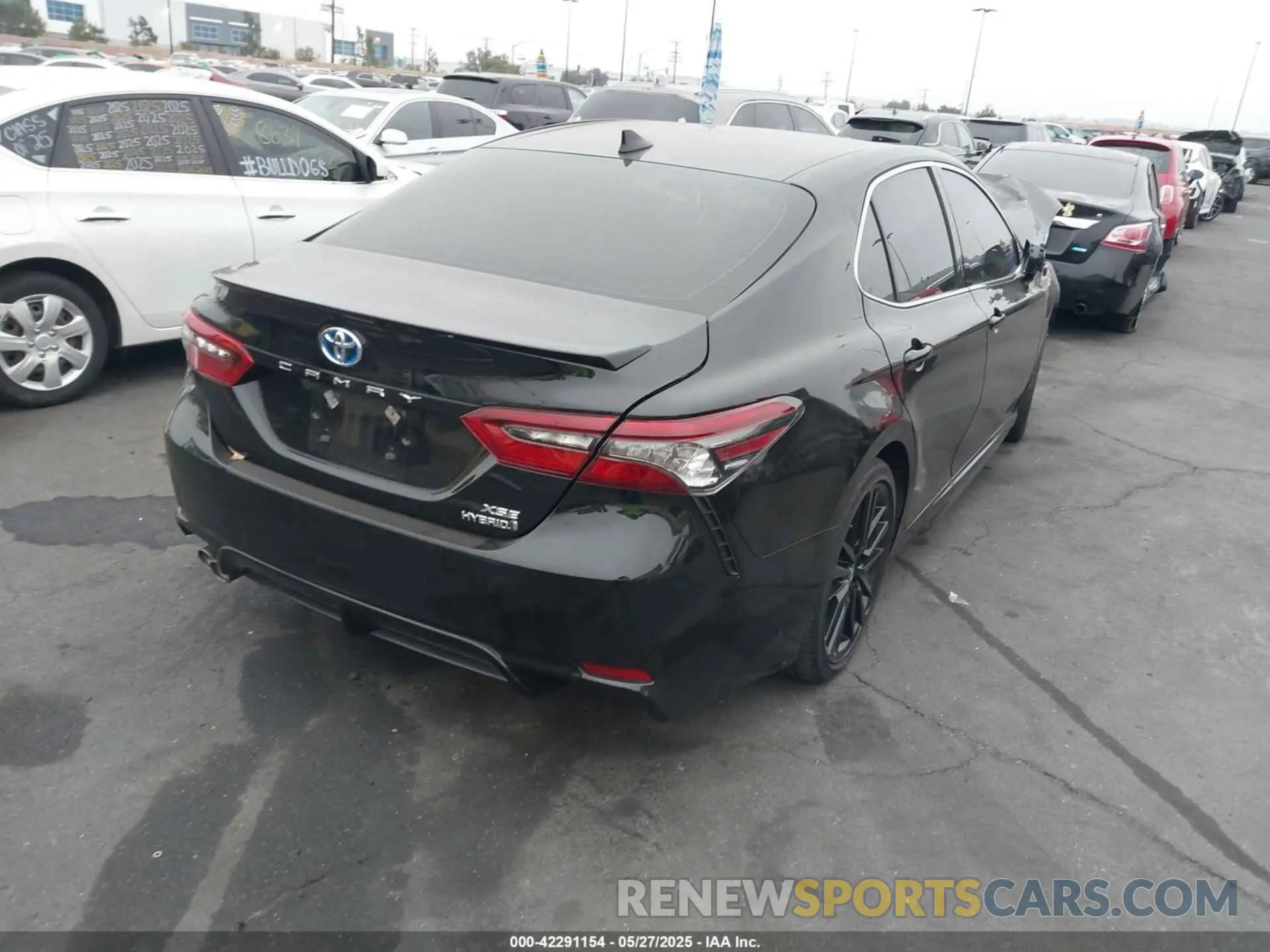 4 fotografías del automóvil dañado 4T1K31AK8RU622496 TOYOTA CAMRY HYBRID 2024