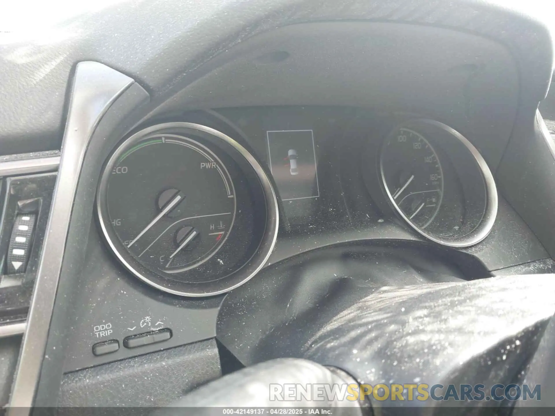 14 fotografías del automóvil dañado 4T1S31AK1RU076947 TOYOTA CAMRY HYBRID 2024