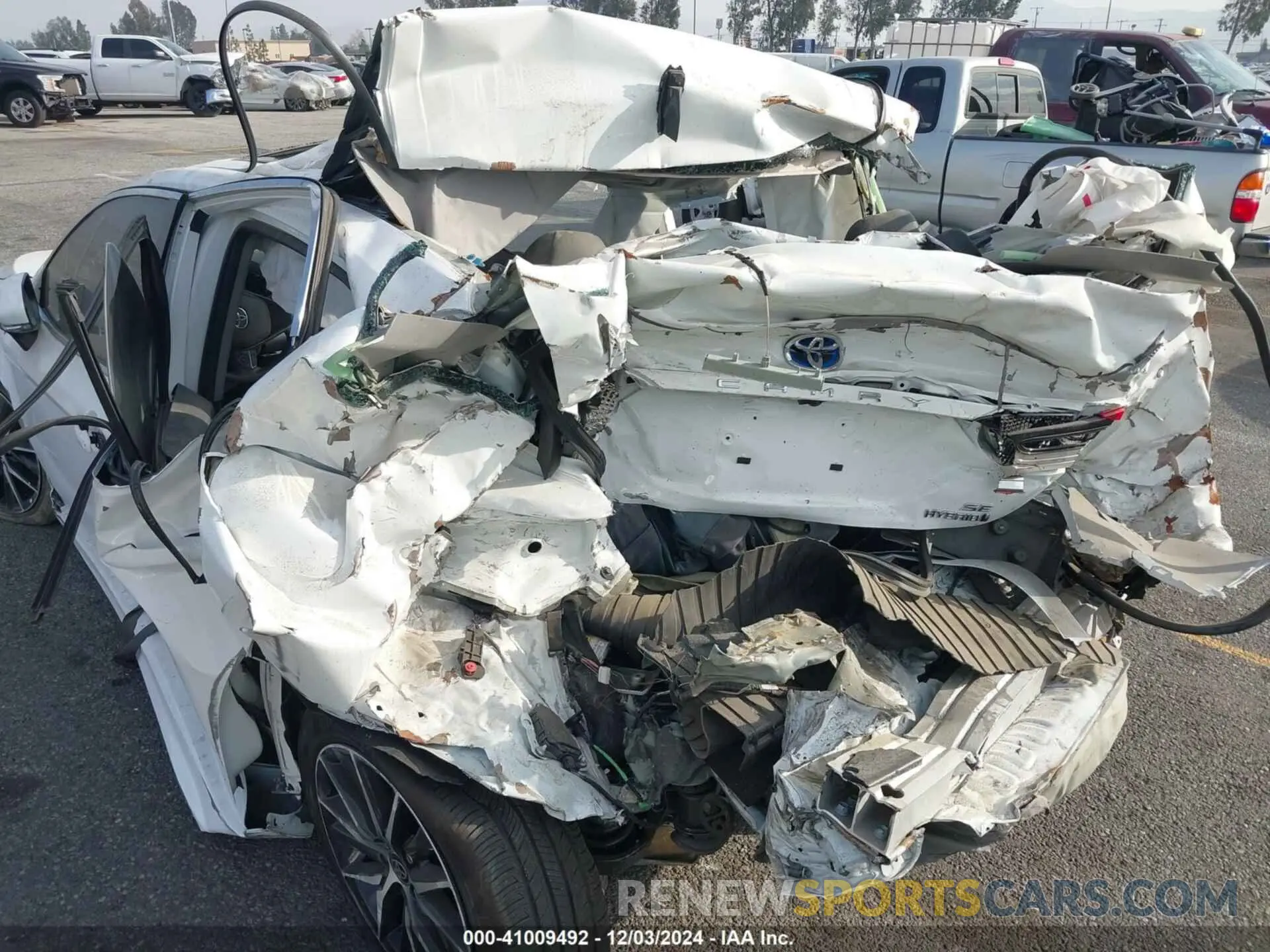 6 fotografías del automóvil dañado 4T1S31AK3RU632577 TOYOTA CAMRY HYBRID 2024