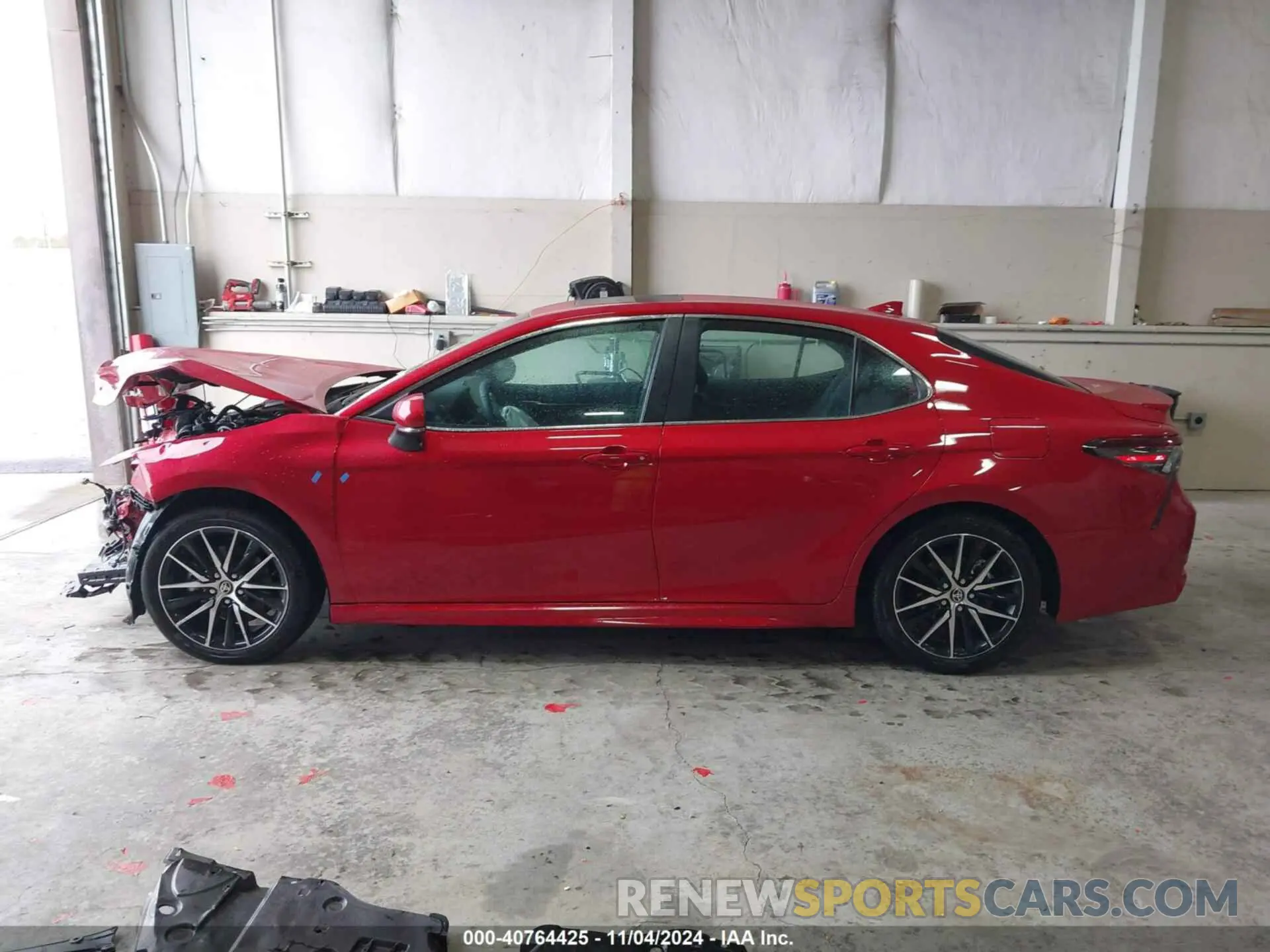 15 fotografías del automóvil dañado 4T1S31AK9RU069793 TOYOTA CAMRY HYBRID 2024