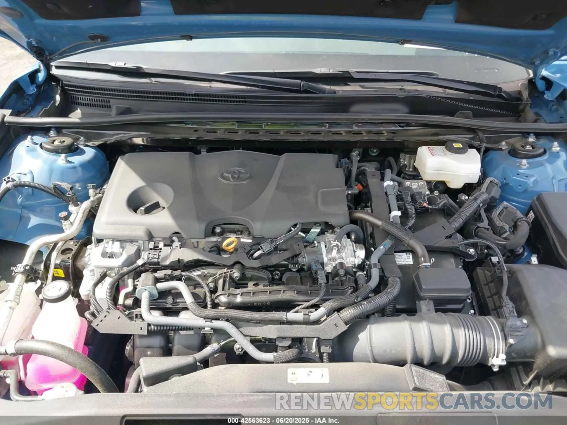 10 fotografías del automóvil dañado 4T1S31AKXRU075697 TOYOTA CAMRY HYBRID 2024
