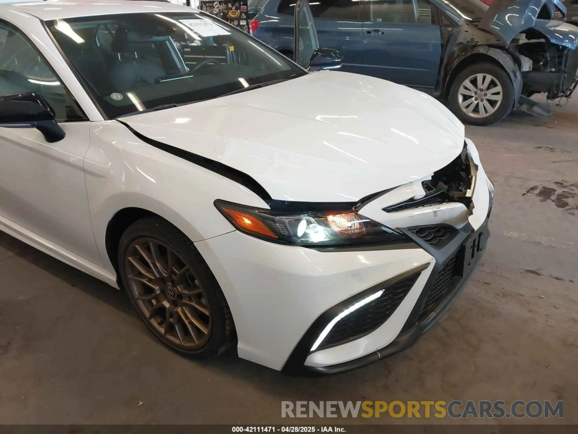 19 fotografías del automóvil dañado 4T1T31AK0RU073025 TOYOTA CAMRY HYBRID 2024