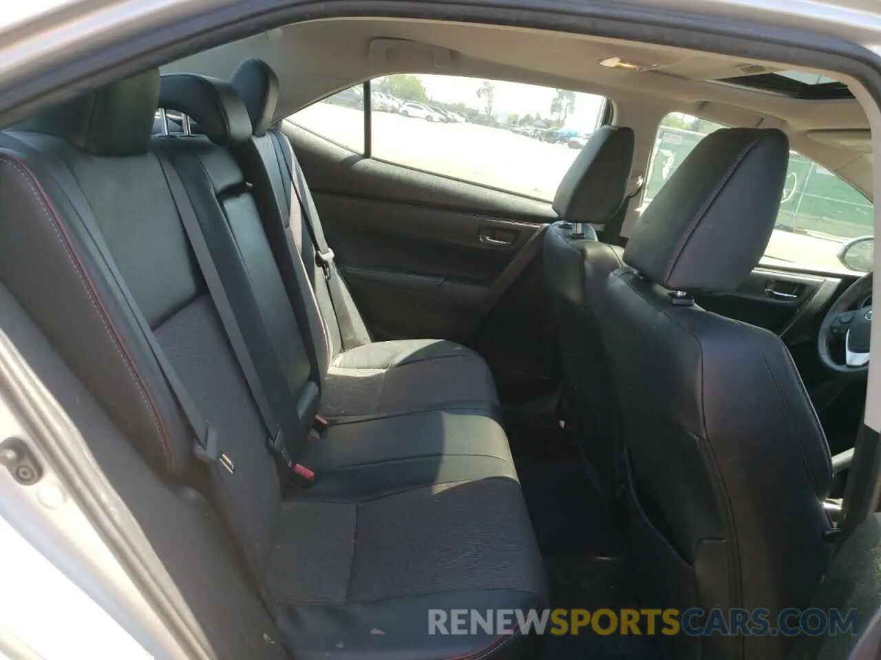 6 fotografías del automóvil dañado 5YFBURHE0HP618776 TOYOTA COROLLA 2017