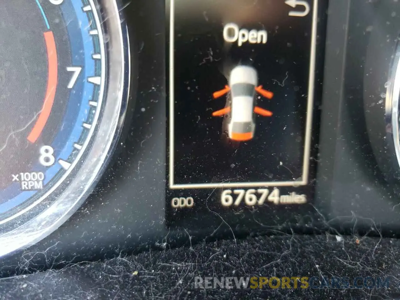 8 fotografías del automóvil dañado 5YFBURHE0HP618776 TOYOTA COROLLA 2017