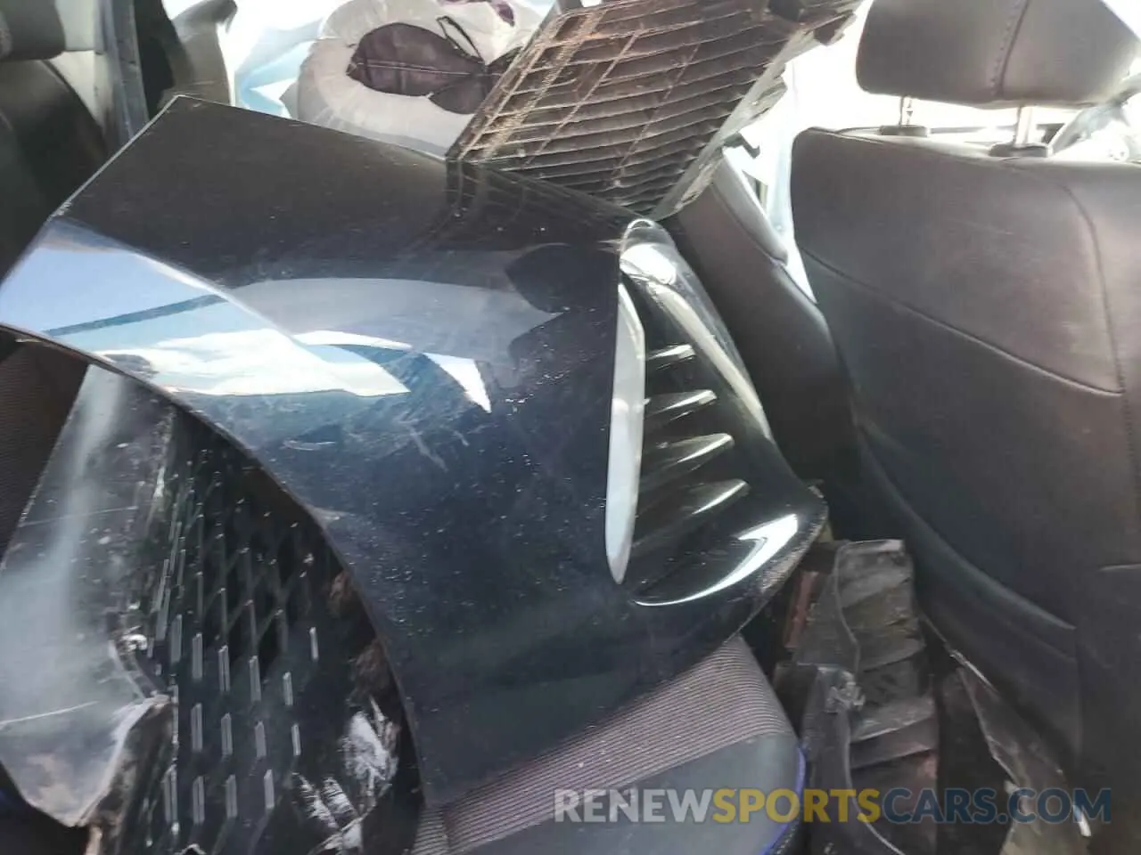 10 fotografías del automóvil dañado 2T1BURHE2JC039939 TOYOTA COROLLA 2018