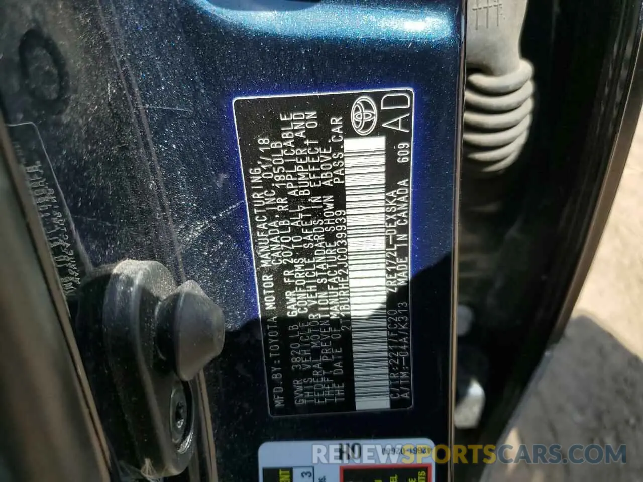 12 fotografías del automóvil dañado 2T1BURHE2JC039939 TOYOTA COROLLA 2018