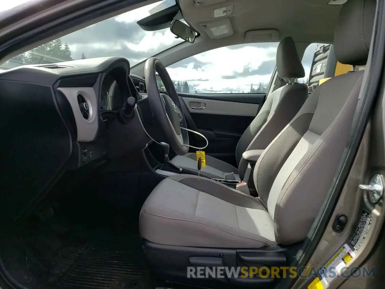 7 fotografías del automóvil dañado 2T1BPRHE2KC214067 TOYOTA COROLLA 2019