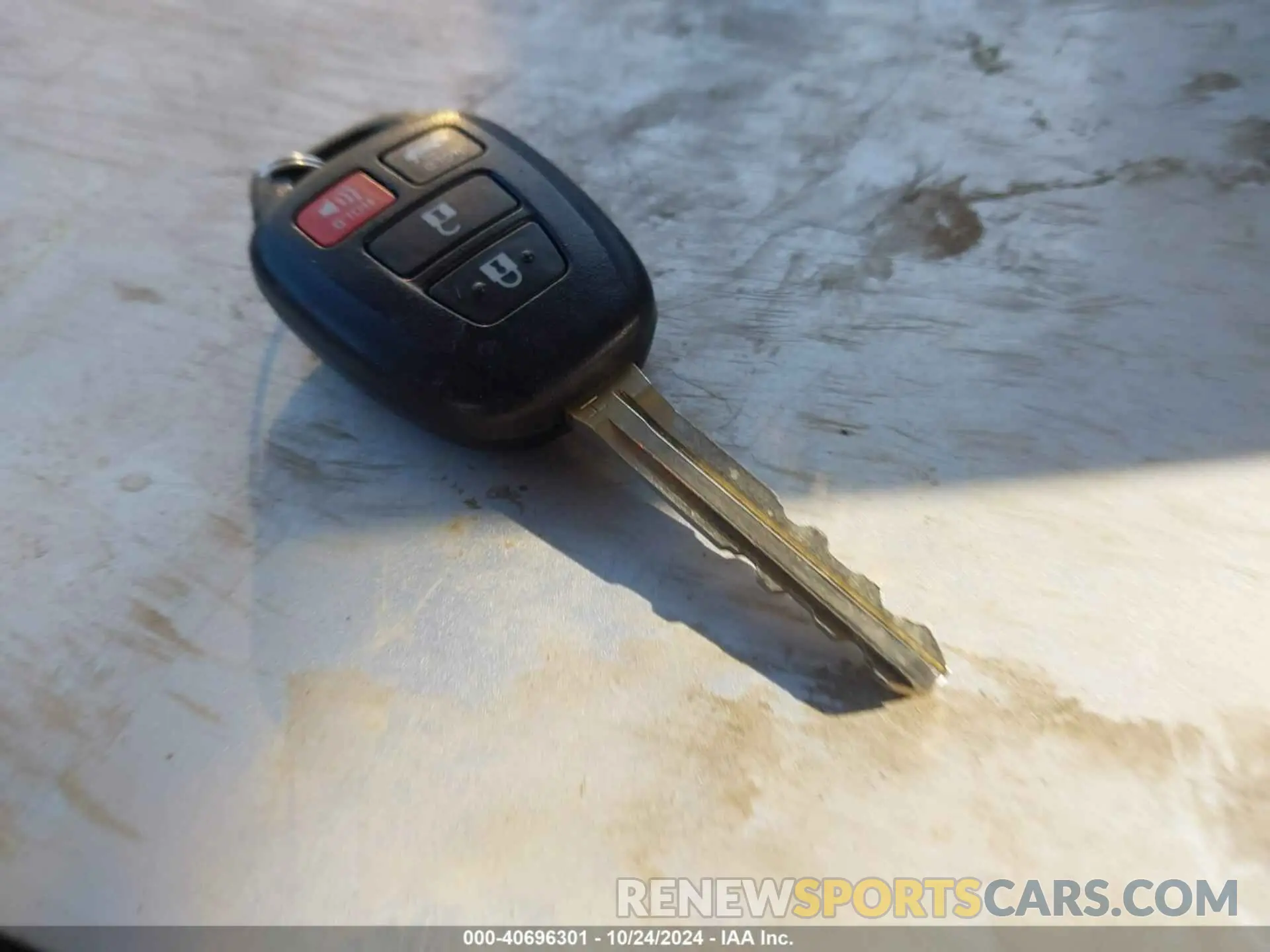 11 fotografías del automóvil dañado 2T1BURHE0KC126045 TOYOTA COROLLA 2019