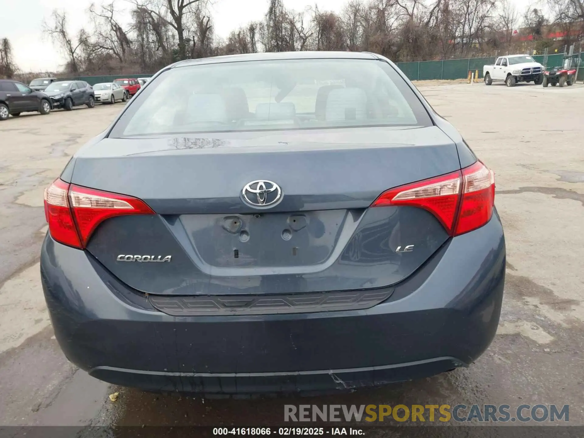 17 fotografías del automóvil dañado 2T1BURHE0KC141077 TOYOTA COROLLA 2019