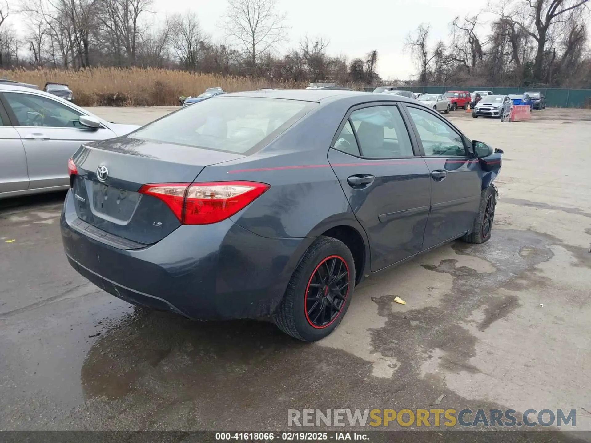 4 fotografías del automóvil dañado 2T1BURHE0KC141077 TOYOTA COROLLA 2019