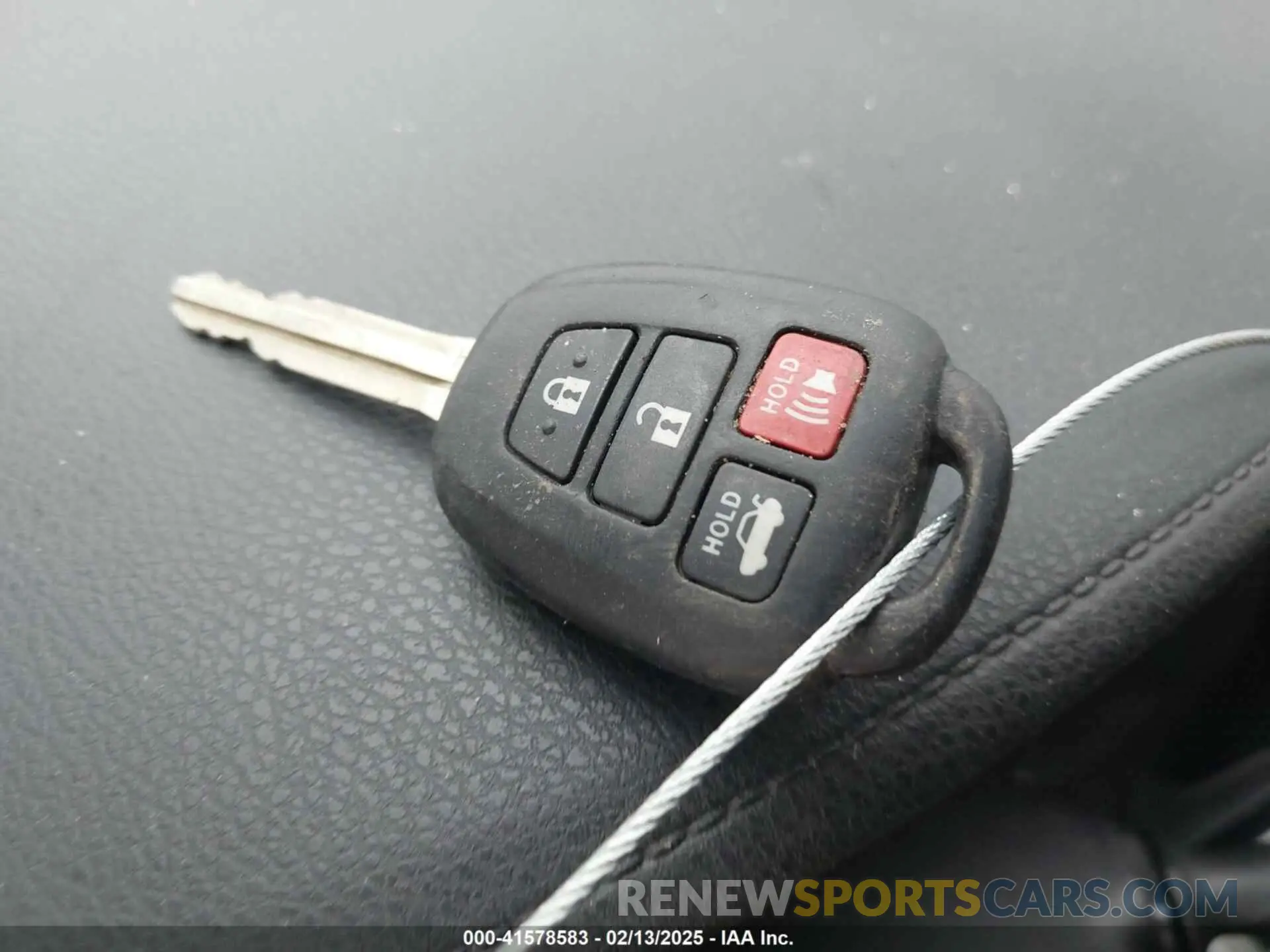 11 fotografías del automóvil dañado 2T1BURHE0KC150152 TOYOTA COROLLA 2019
