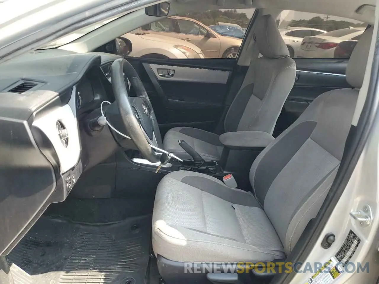 7 fotografías del automóvil dañado 2T1BURHE0KC152838 TOYOTA COROLLA 2019