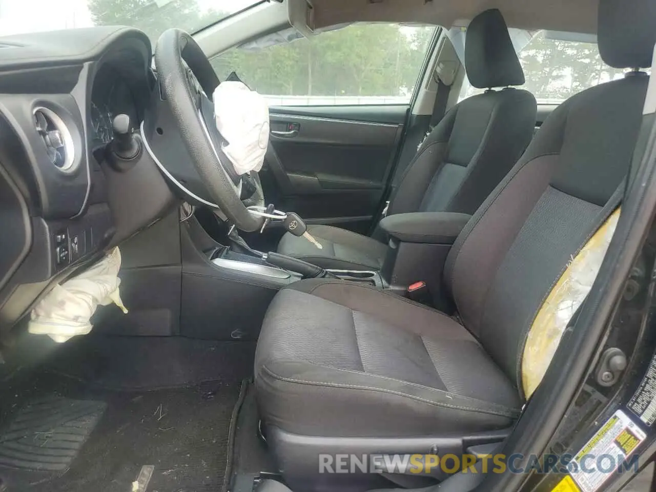 7 fotografías del automóvil dañado 2T1BURHE0KC154637 TOYOTA COROLLA 2019
