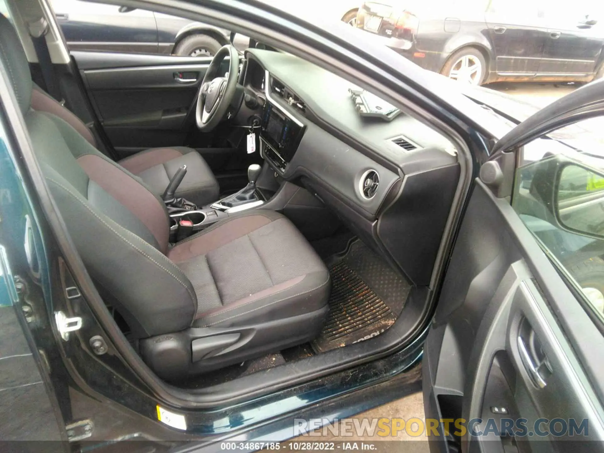 5 fotografías del automóvil dañado 2T1BURHE0KC154945 TOYOTA COROLLA 2019