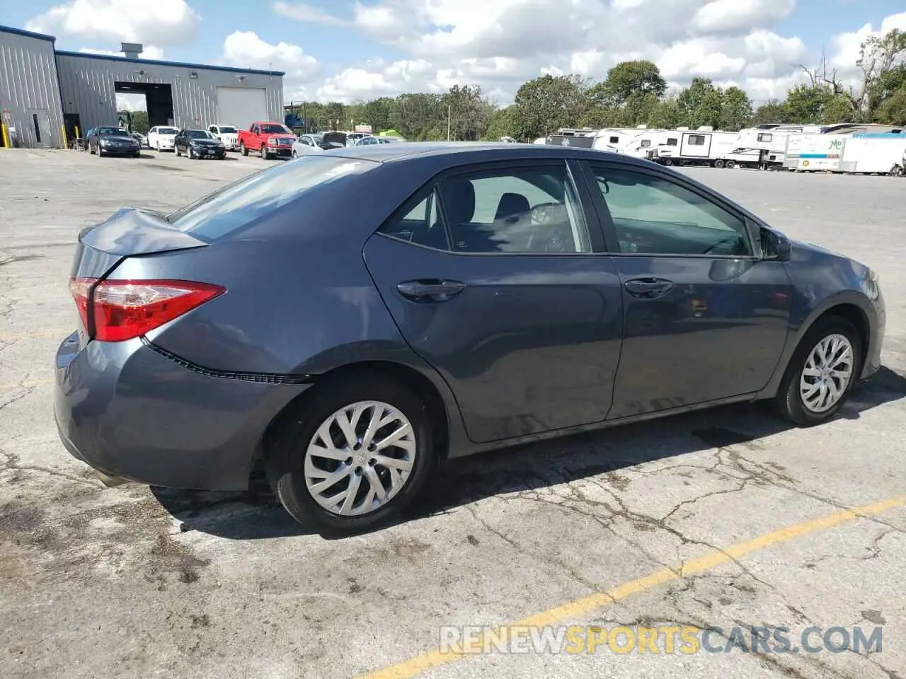 3 fotografías del automóvil dañado 2T1BURHE0KC165590 TOYOTA COROLLA 2019