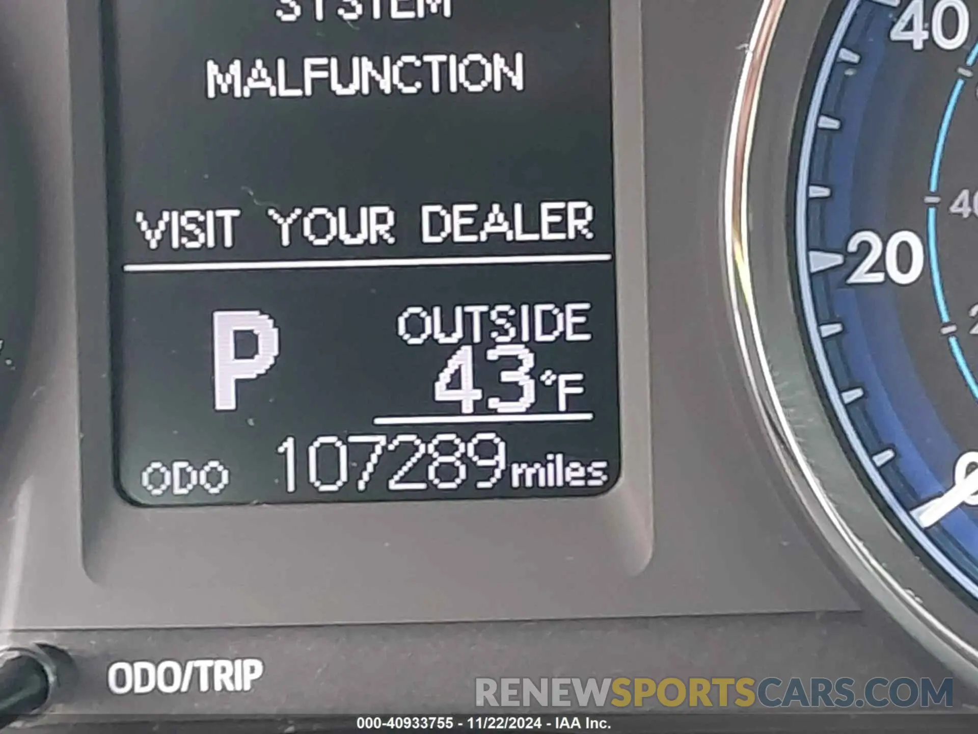 15 fotografías del automóvil dañado 2T1BURHE0KC166948 TOYOTA COROLLA 2019