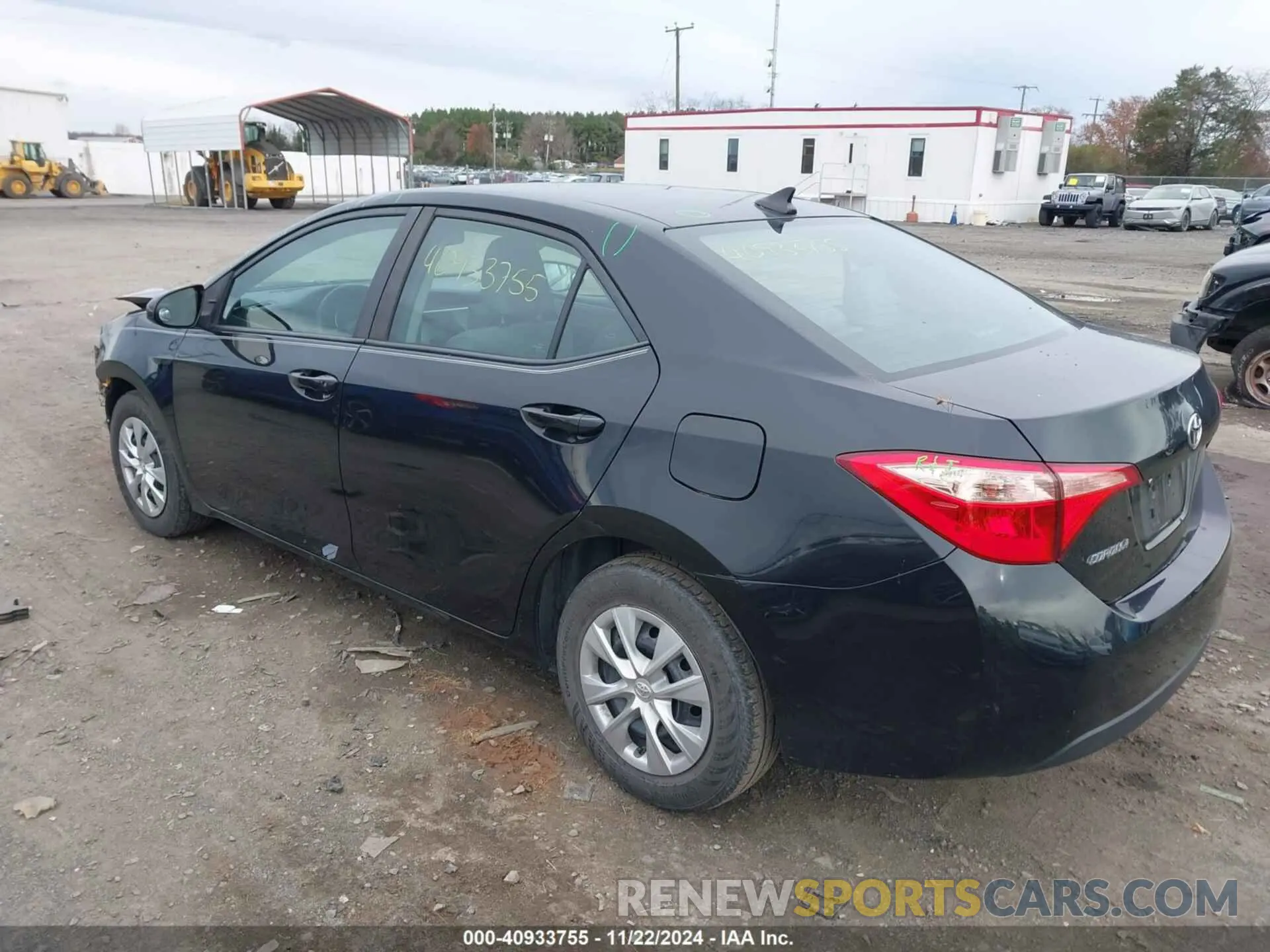 3 fotografías del automóvil dañado 2T1BURHE0KC166948 TOYOTA COROLLA 2019