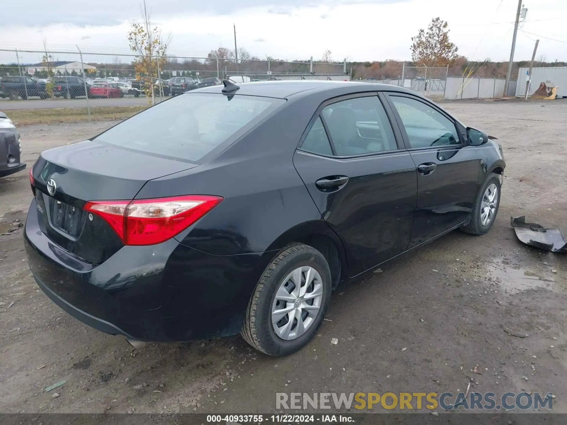 4 fotografías del automóvil dañado 2T1BURHE0KC166948 TOYOTA COROLLA 2019