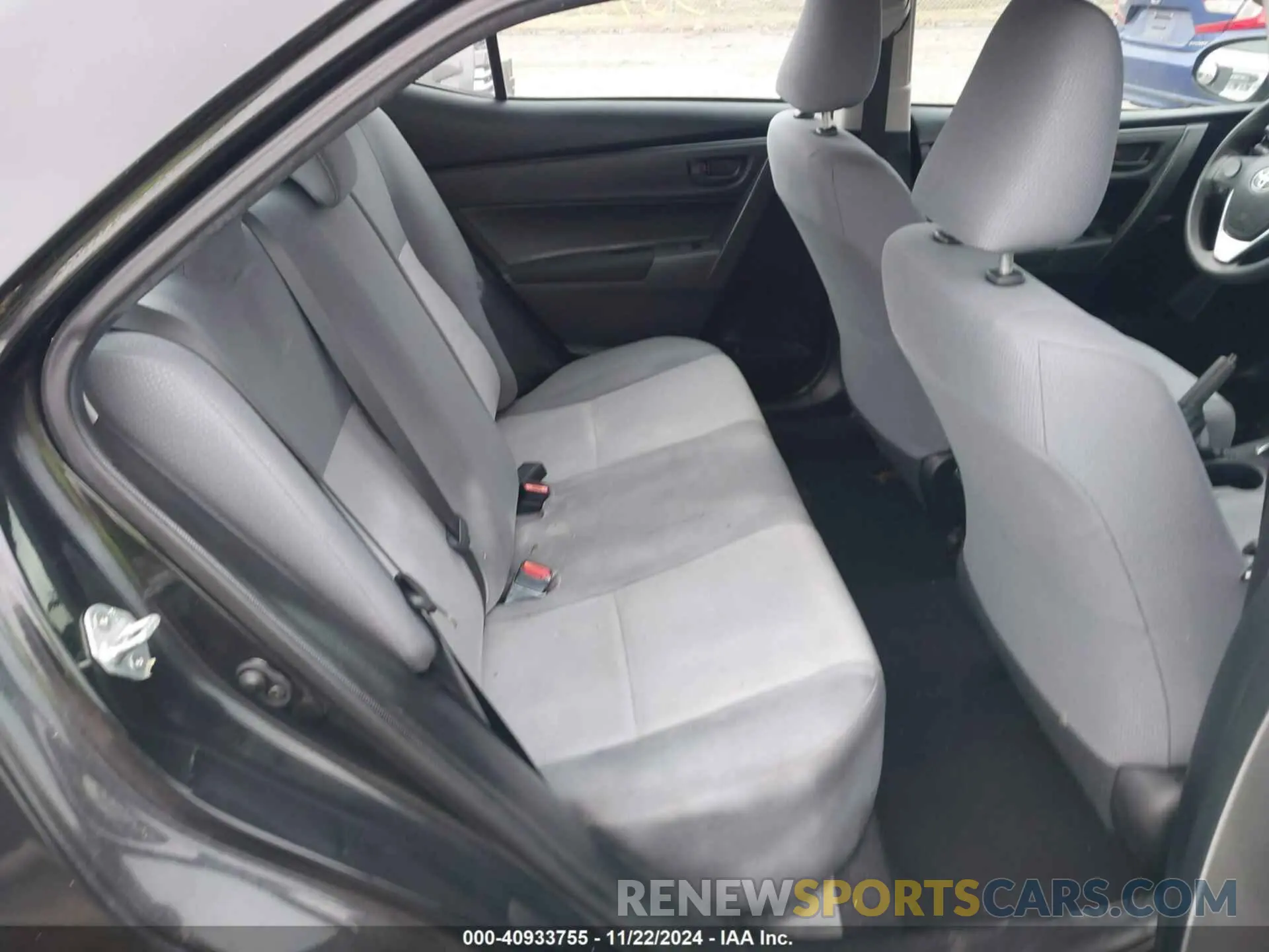 8 fotografías del automóvil dañado 2T1BURHE0KC166948 TOYOTA COROLLA 2019